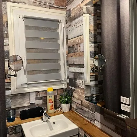 4 Personnes Bien Place * بولون-سور-مير