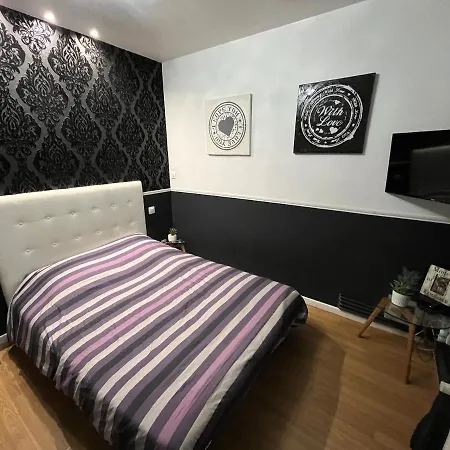 아파트 Spacieux Pour 4 Personnes Bien Place *