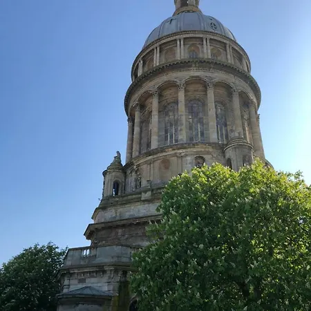 Appartement Spacieux Pour 4 Personnes Bien Placé *
